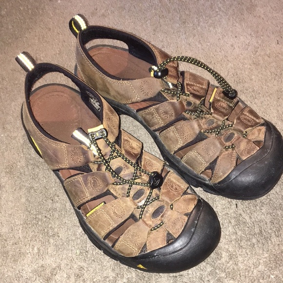 Keen Men’s Newport Waterproof Sandals - Picture 1 of 7